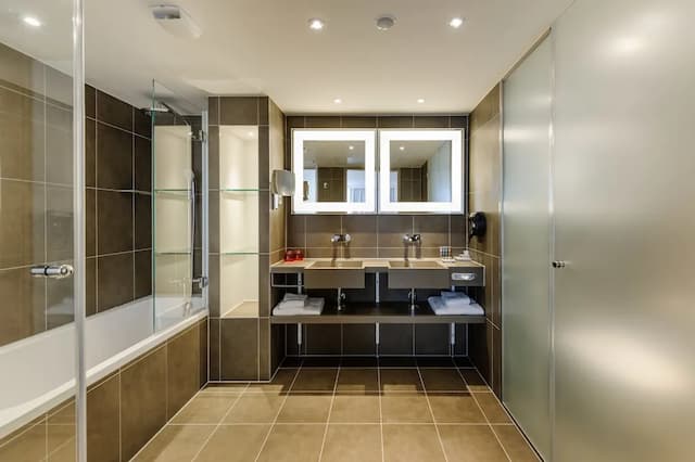 Novotel München City Arnulfpark-高级套房, 1 张双人床和 1 张沙发床-2