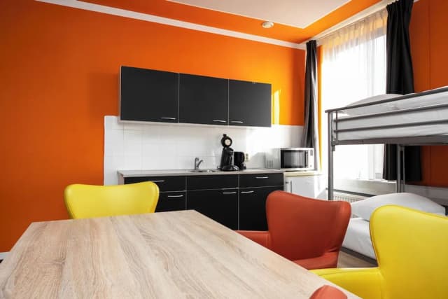 Amsterdam Teleport Hotel-经济客房-8