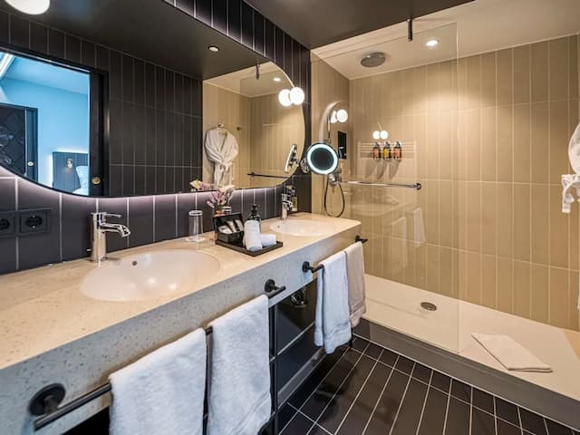 維也納音樂廳美憬閣飯店-套房, 1 張特大雙人床-6