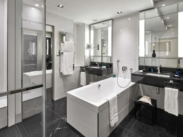 Sofitel Frankfurt Opera-Junior Suite, 2 Twin Beds-9