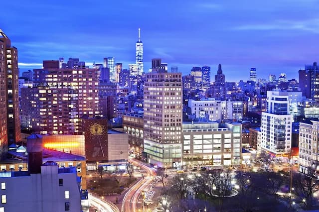 W ニューヨーク - ユニオン スクエア-プレミア ルーム キングベッド 1 台 パークビュー コーナー (Hearing Accessible)-5