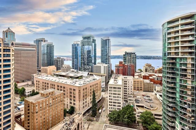 The Westin Seattle-Premium Room, 2 Double Beds-6