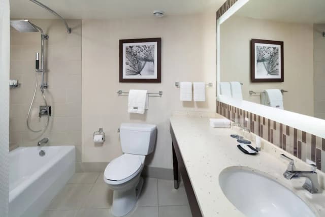 The Westin Seattle-Room, 2 Double Beds (Mobility/Hearing Accessible, Tub)-8