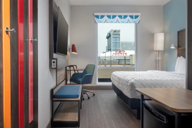 トゥルー バイ ヒルトン ヒューストン ダウンタウン コンベンションセンター-ルーム キングベッド 1 台-2