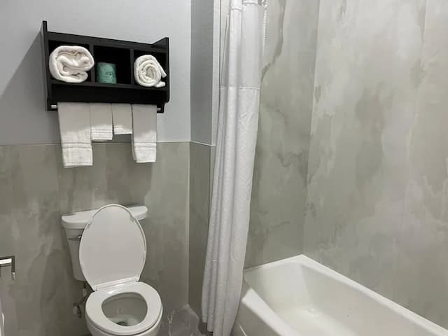 リブ イン アンド スイーツ-ルーム キングベッド 1 台 禁煙-13