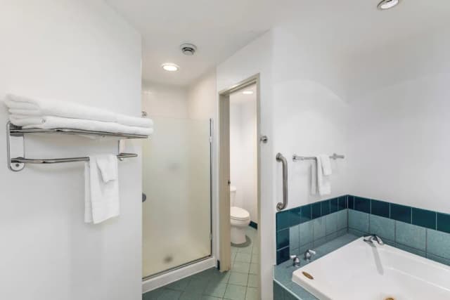 清風灣酒店-特級雙人房單人入住, 1 張特大雙人床, 按摩浴缸, 附屬樓-7