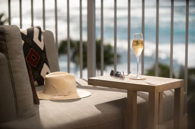 The Ritz-Carlton O‘ahu, Turtle Bay-Suite, 2 Queen Beds, Lanai, Oceanfront (Mobility/Hearing Access, Roll-in Shwr)-5