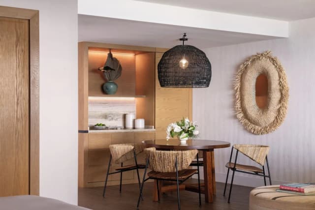 The Ritz-Carlton O‘ahu, Turtle Bay-Suite, 1 King Bed, Oceanfront (Mobility/Hearing Access, Roll in Shower)-4