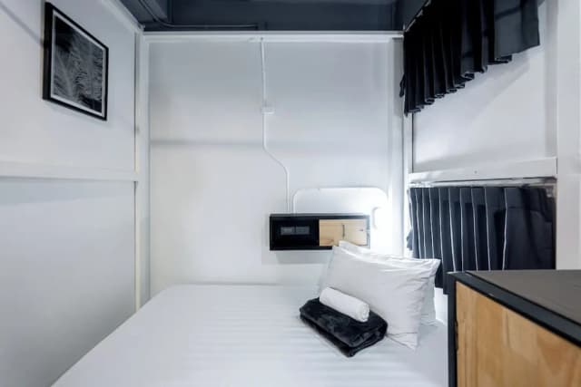 Vibes Hostel Bangkok-標準雙床房-2