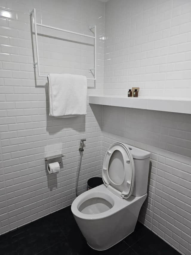 Area Place 飯店-基本雙人房-4