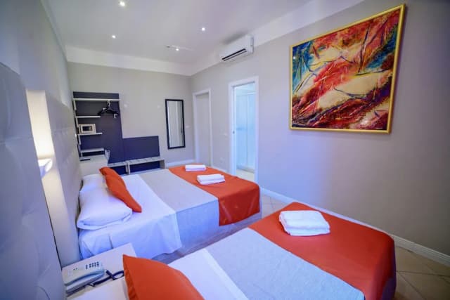 Hotel Demó-Basic Triple Room-11