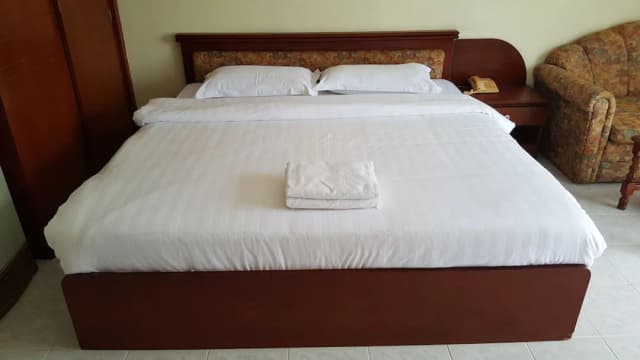 蓬喬克大廈-單間客房-2