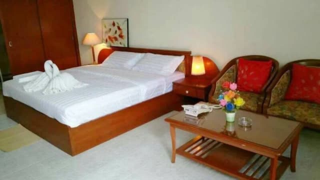 蓬喬克大廈-單間客房-1