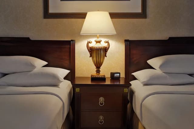 더 드레이크-룸, 퀸사이즈침대 2개-3