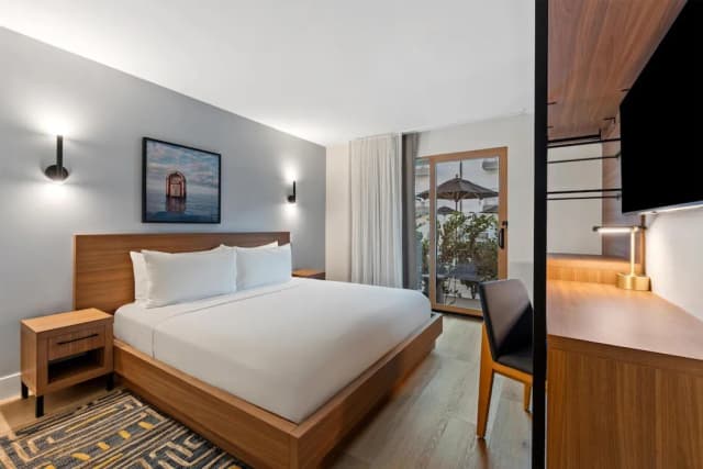 Lüm Hotel-基本客房, 1 張特大雙人床, 陽台-3