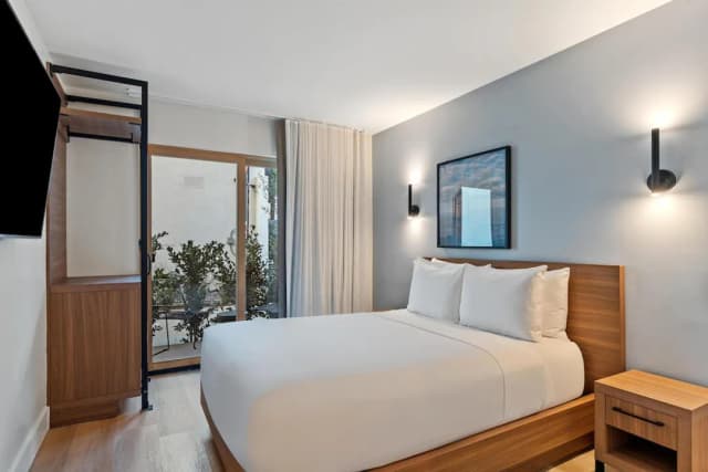 Lüm Hotel-基本客房, 1 張特大雙人床, 陽台-5