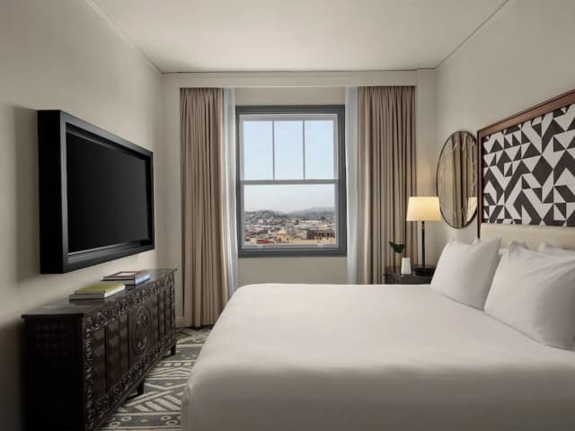 希望飯店-標準客房, 1 張特大雙人床-1