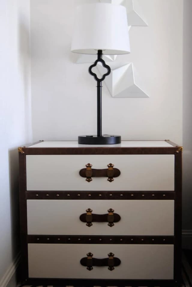 希望飯店-標準客房, 1 張特大雙人床, 無障礙浴缸 (Mobility)-3