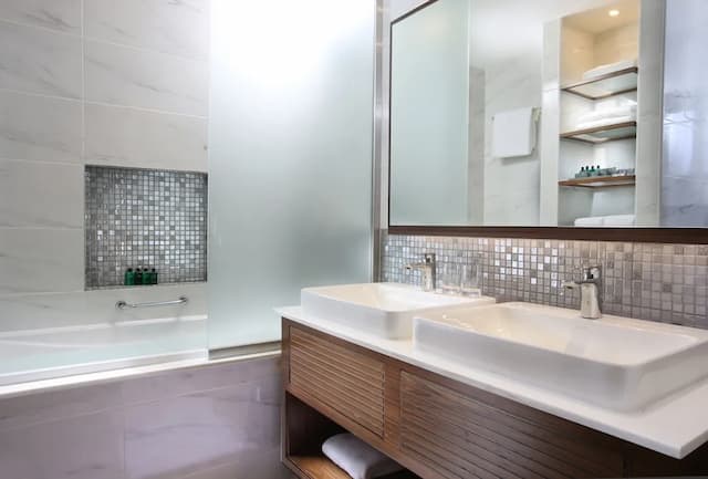 메트로폴리탄 호텔 두바이-Deluxe Suite - Complimentary Shuttle Bus to Beach & Mall of the Emirates-18