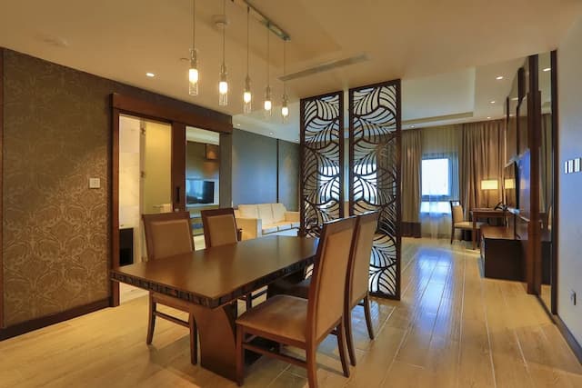 메트로폴리탄 호텔 두바이-Deluxe Suite - Complimentary Shuttle Bus to Beach & Mall of the Emirates-8