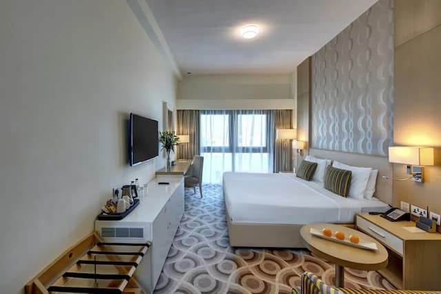 메트로폴리탄 호텔 두바이-Guest Room - Complimentary Shuttle Bus to Beach & Mall of the Emirates-8