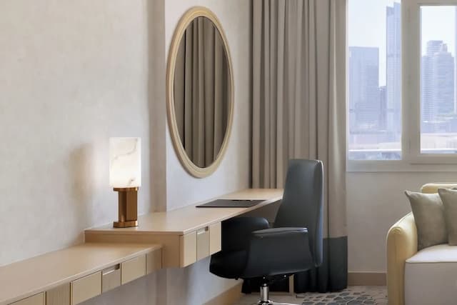 Swissôtel Al Murooj Dubai-Swiss, 尊荣客房, 1 张特大床-7