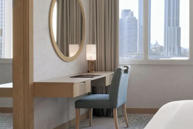 Swissôtel Al Murooj Dubai-Swiss, 尊荣客房, 1 张特大床-3