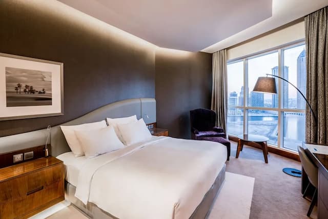 래디슨 블루 호텔 두바이 워터프론트-스탠다드룸-1