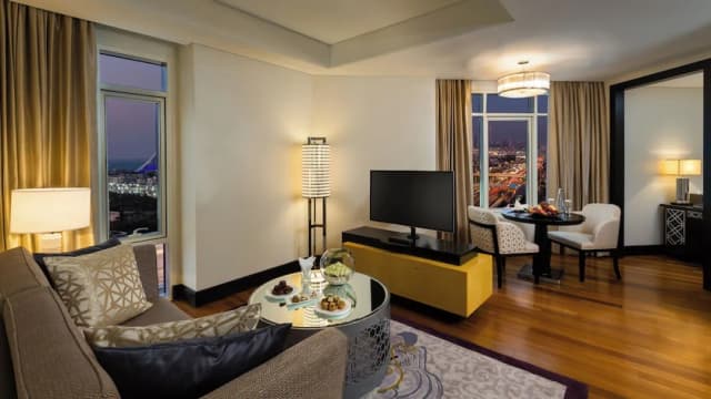 凱賓斯基酋長國購物廣場飯店-行政套房-1