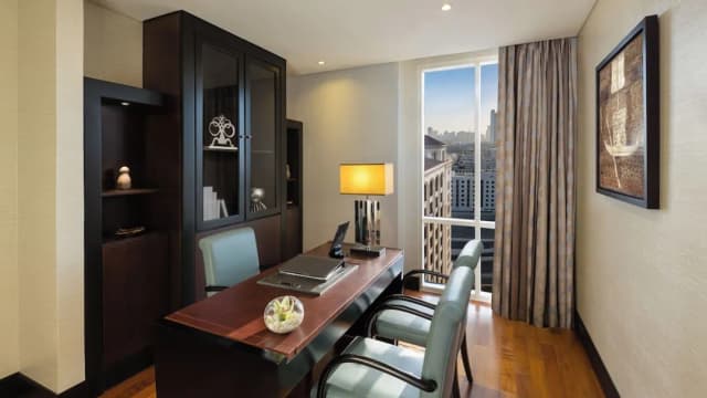 凱賓斯基酋長國購物廣場飯店-行政套房, 高層-5