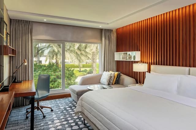 Le Meridien Dubai Hotel & Conference Centre-华丽客房, 1 张大床, 花园景观-10