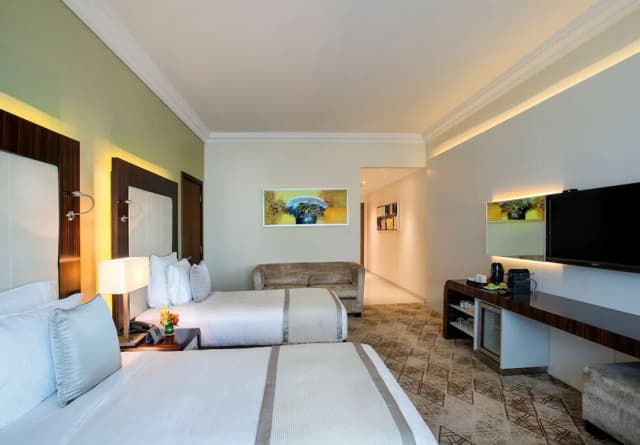 比布魯斯菁英飯店-豪華雙床房-3