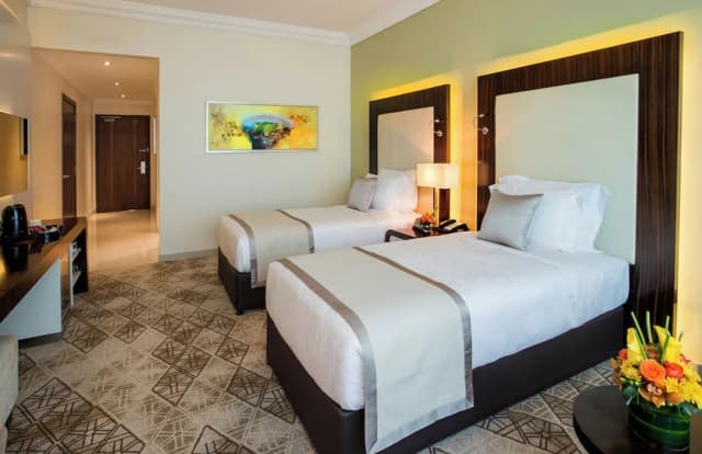 比布魯斯菁英飯店-豪華雙床房-4