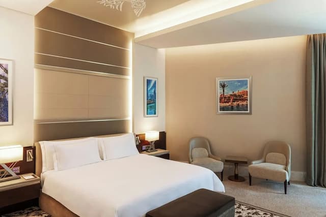 杜拜Renaissance Business Bay酒店-豪華客房, 1 張特大雙人床, 海灣景-2