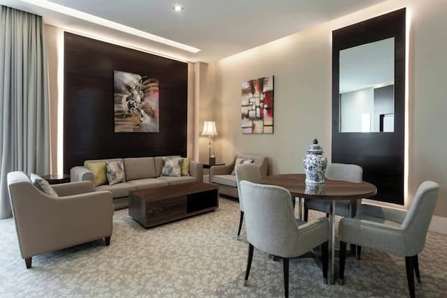 杜拜Renaissance Business Bay酒店-休閒套房, 1 張特大雙人床, 海灣景-1