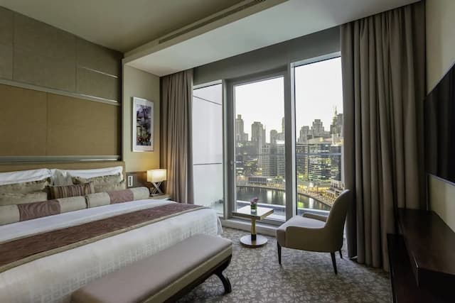 杜拜Renaissance Business Bay酒店-休閒套房, 1 張特大雙人床, 海灣景-2