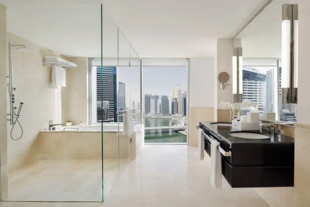 JW マリオット ホテル マリーナ-プレミア スイート キングベッド 1 台ソファーベッド付き マリーナビュー-9