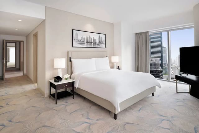 JW マリオット ホテル マリーナ-プレミア スイート キングベッド 1 台ソファーベッド付き シティビュー-4