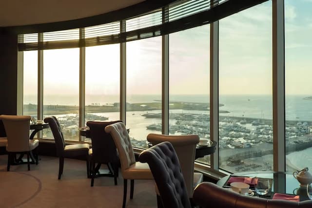 Le Méridien Mina Seyahi Beach Resort & Waterpark-Club Skyline View, 1 King, Breakfast, Happy Hour, Afternoon Tea-9