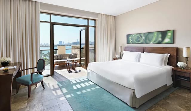 索菲特杜拜棕櫚渡假村暨溫泉酒店-奢華客房, 1 張特大雙人床, 露台, 海景-1