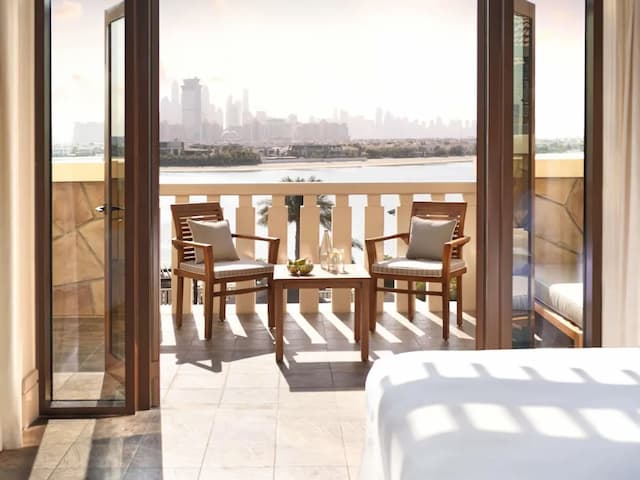 索菲特杜拜棕櫚渡假村暨溫泉酒店-奢華客房, 1 張特大雙人床, 露台 (Palm View)-1