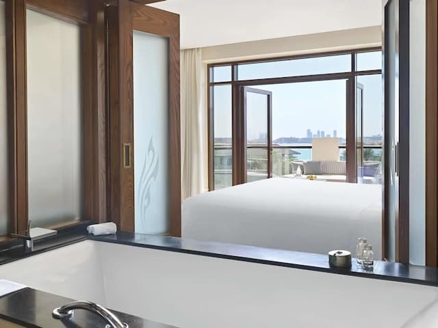 索菲特杜拜棕櫚渡假村暨溫泉酒店-奢華客房, 1 張特大雙人床, 露台 (Palm View)-8