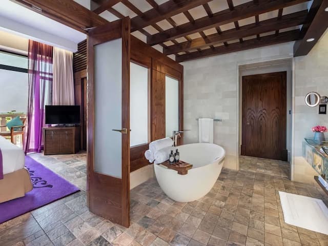 索菲特杜拜棕櫚渡假村暨溫泉酒店-普通套房, 1 張特大雙人床及 1 張梳化床, 露台 (Club Access)-5