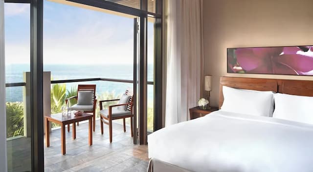 索菲特杜拜棕櫚渡假村暨溫泉酒店-普通套房, 1 張特大雙人床及 1 張梳化床, 露台 (Club Access)-1