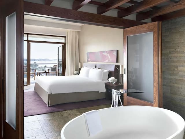 索菲特杜拜棕櫚渡假村暨溫泉酒店-普通套房, 1 張特大雙人床及 1 張梳化床, 露台, 海景 (Club Access)-9