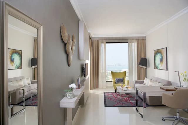 Two Seasons Hotel & Apartments-Premium Suite Sea View-4