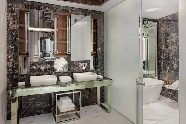 杜拜超越飯店-Don Corleone Suite-9