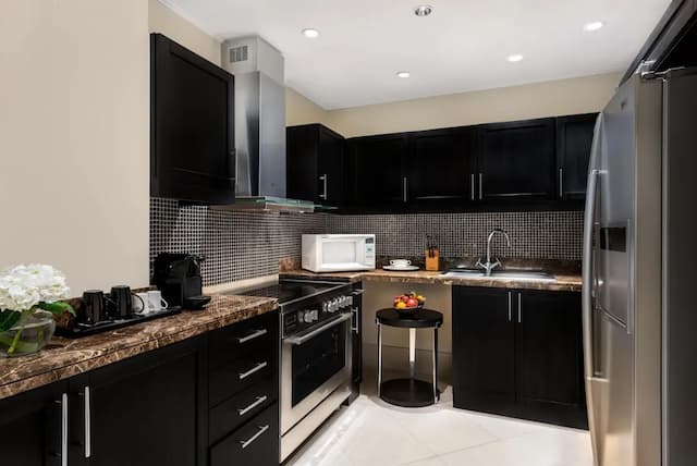 オークス イブン バットゥータ ゲート ドバイ-Two Bedroom Royal Suite, Evening Drinks & Canapes Section, Free Shuttle To Public Beach-9