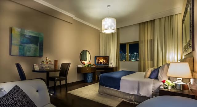 First Central Hotel Suites-行政开间, 1 张特大床-3