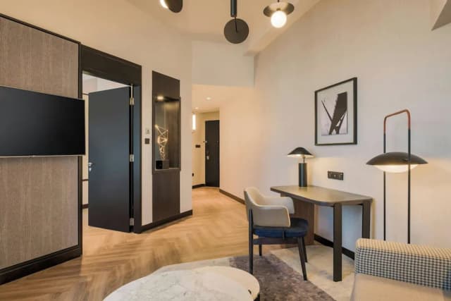 쉐라톤 몰 오브 더 에미레이츠 호텔, 두바이-디럭스 스위트, 침실 1개-1